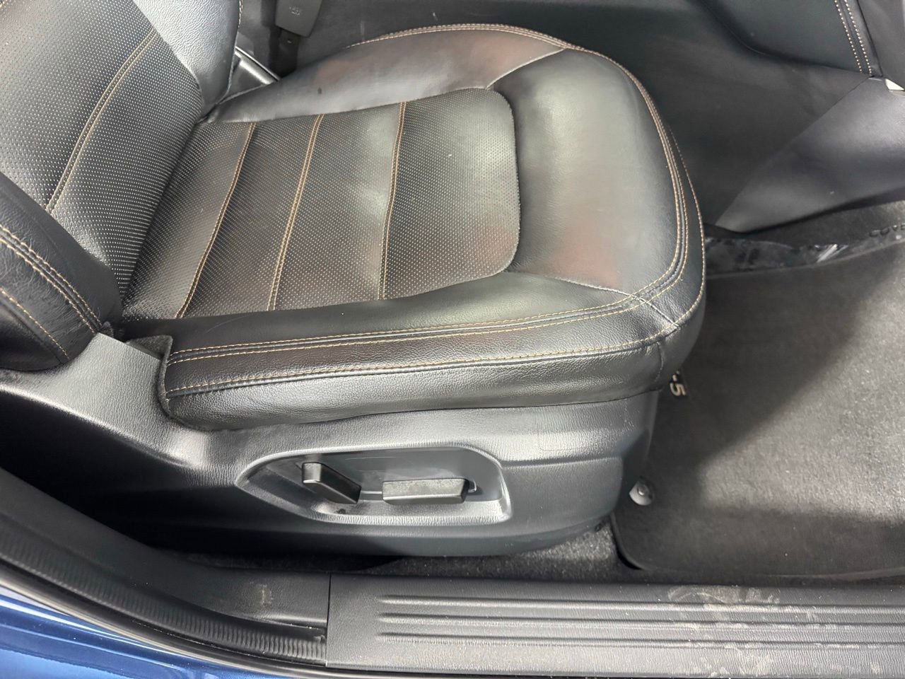 Used 2023 MAZDA CX-5 AWD 2.5 S w/ Premium Package image 32