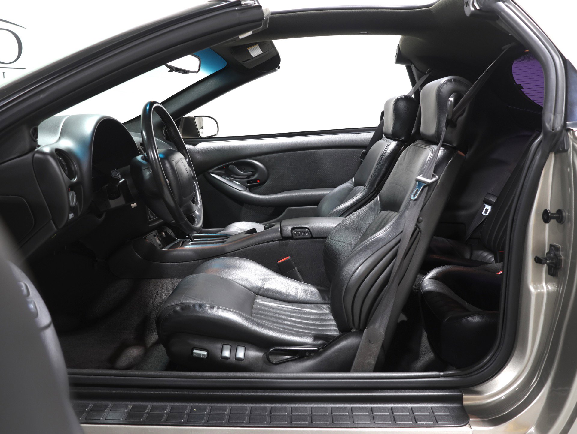 Used 2000 Pontiac Firebird Formula RWD image 78