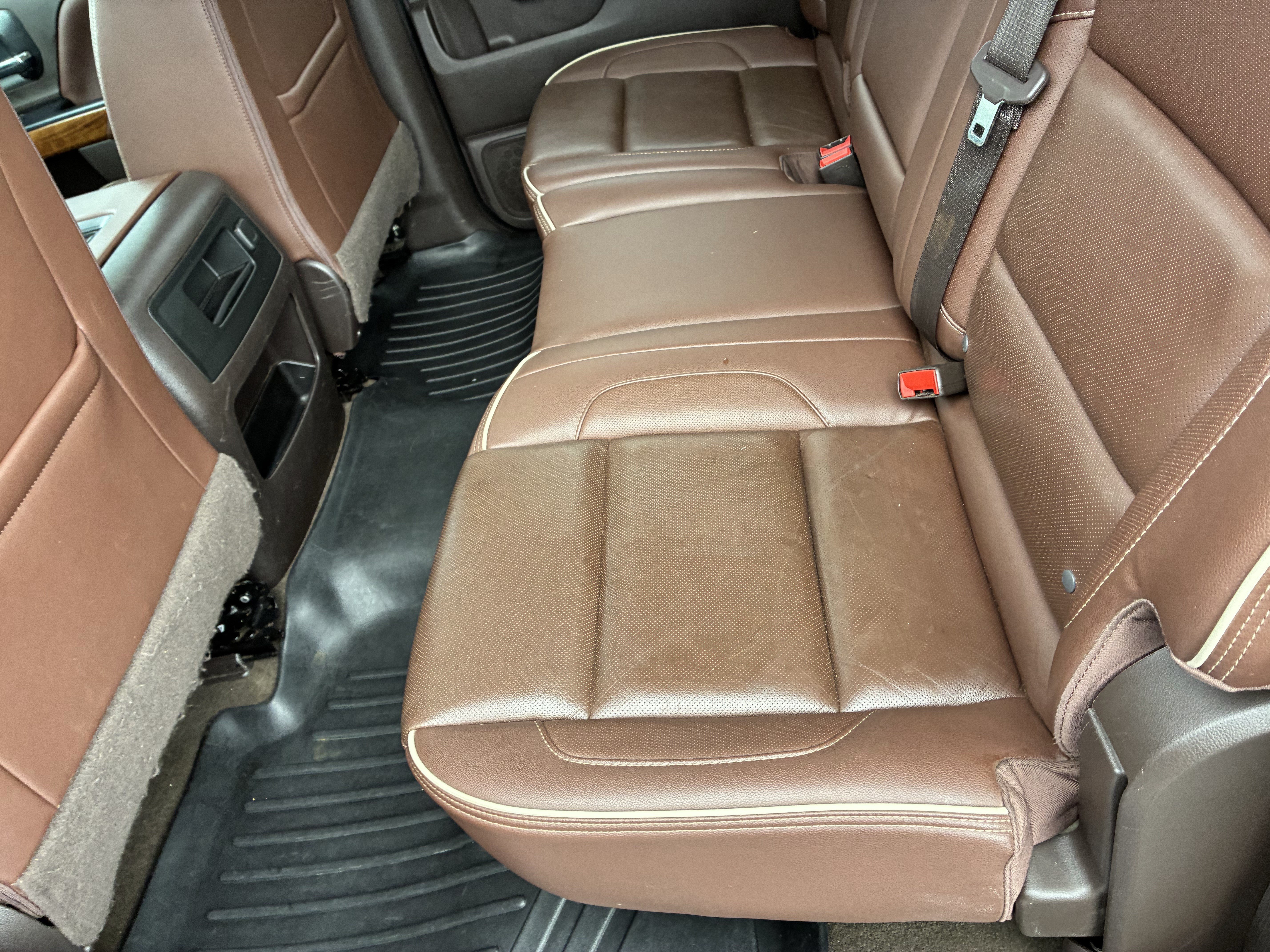 Used 2018 Chevrolet Silverado 3500 High Country w/ Duramax Plus Package AWD/4WD image 17