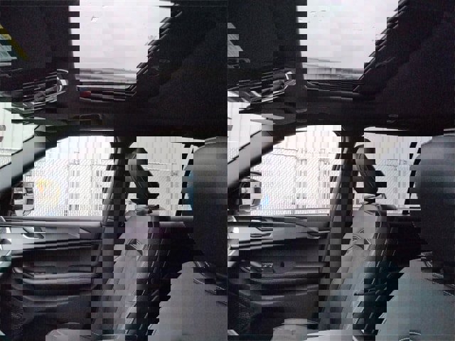 New 2025 Jeep Grand Cherokee Altitude image 31