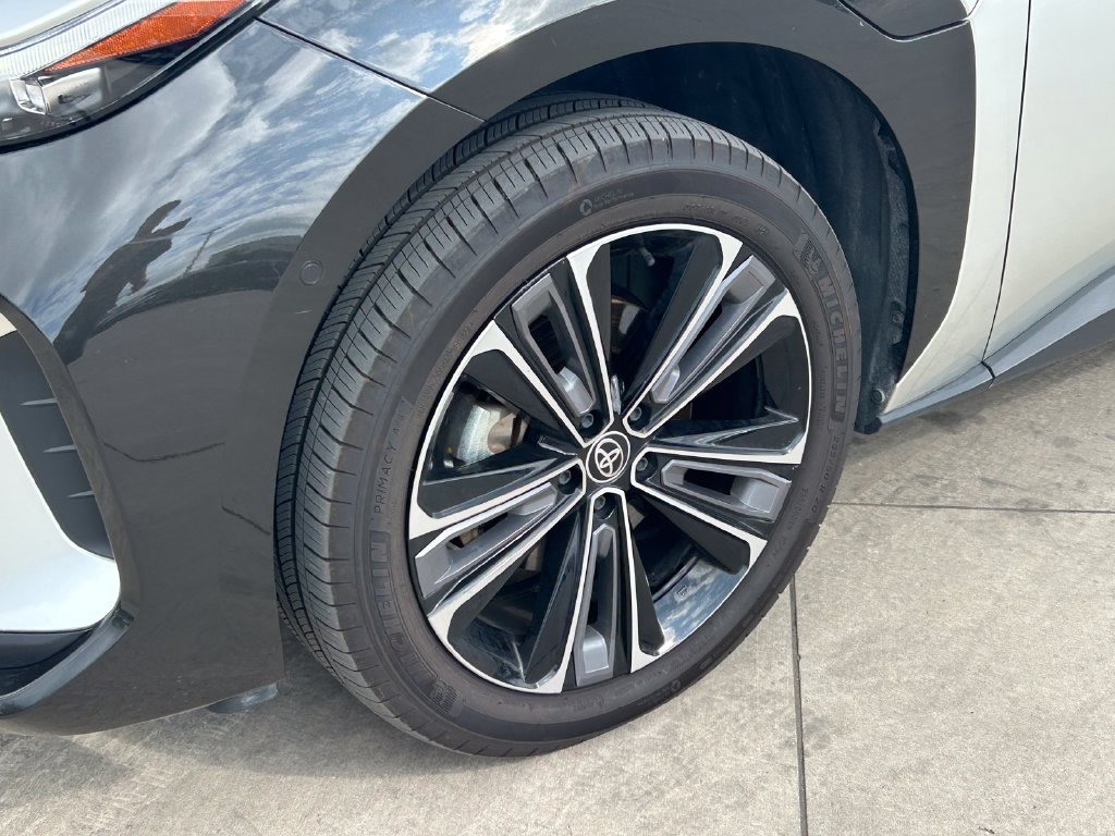 Certified 2024 Toyota bZ4X FWD image 9
