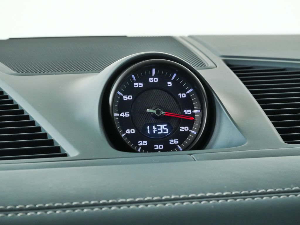Certified 2021 Porsche Cayenne Coupe AWD/4WD image 19