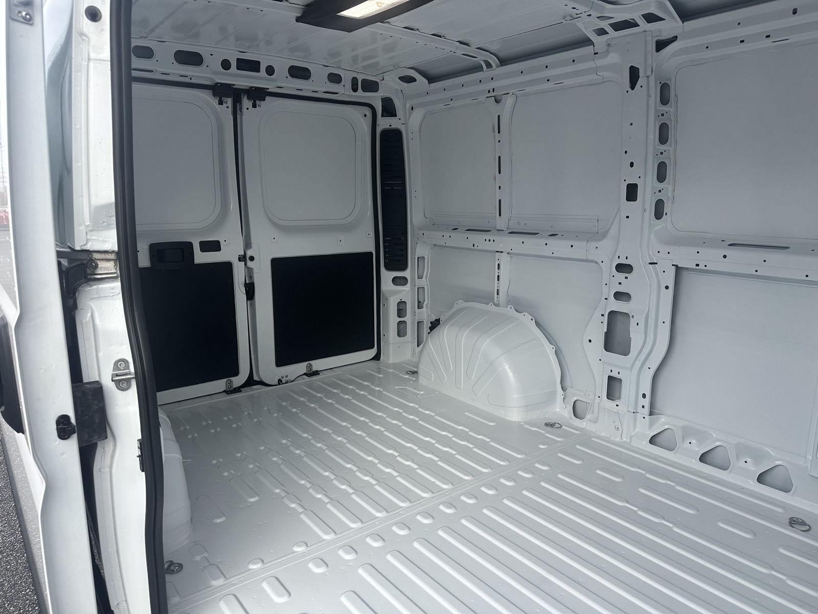 New 2026 RAM ProMaster 1500 w/ Convenience Group FWD image 6