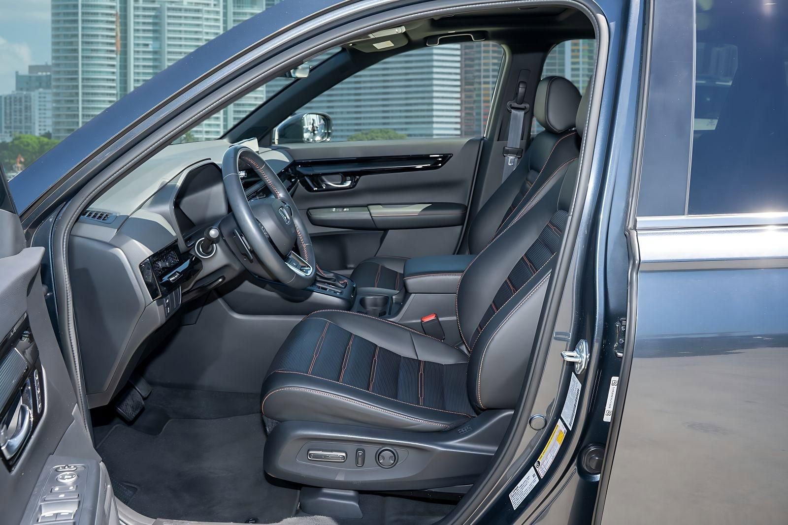 Certified 2023 Honda CR-V Sport Touring image 18