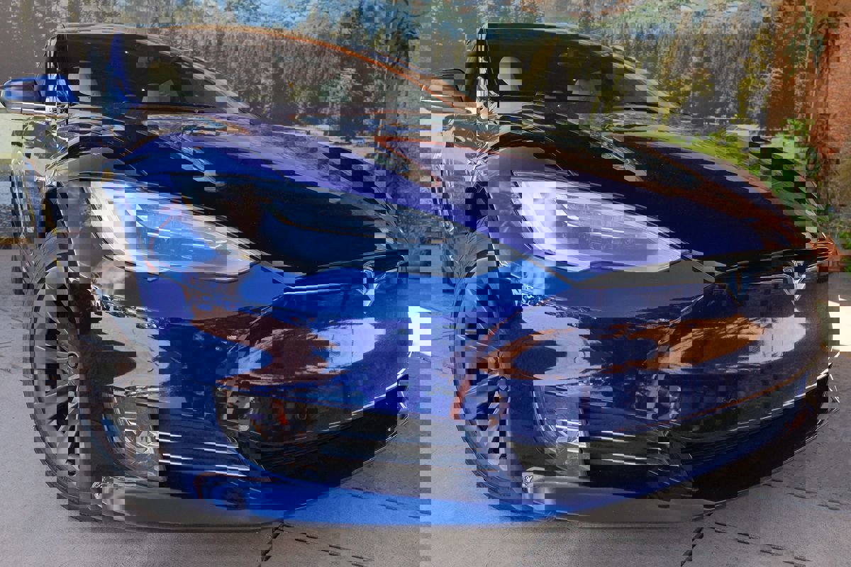 Used 2018 Tesla Model S 75D image 6