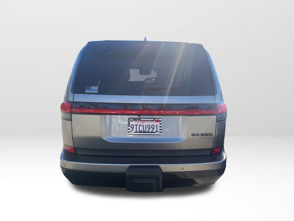 Used 2025 Lexus GX 550 image 3