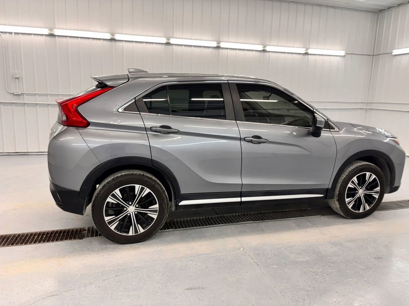 Used 2018 Mitsubishi Eclipse Cross SE AWD/4WD image 4