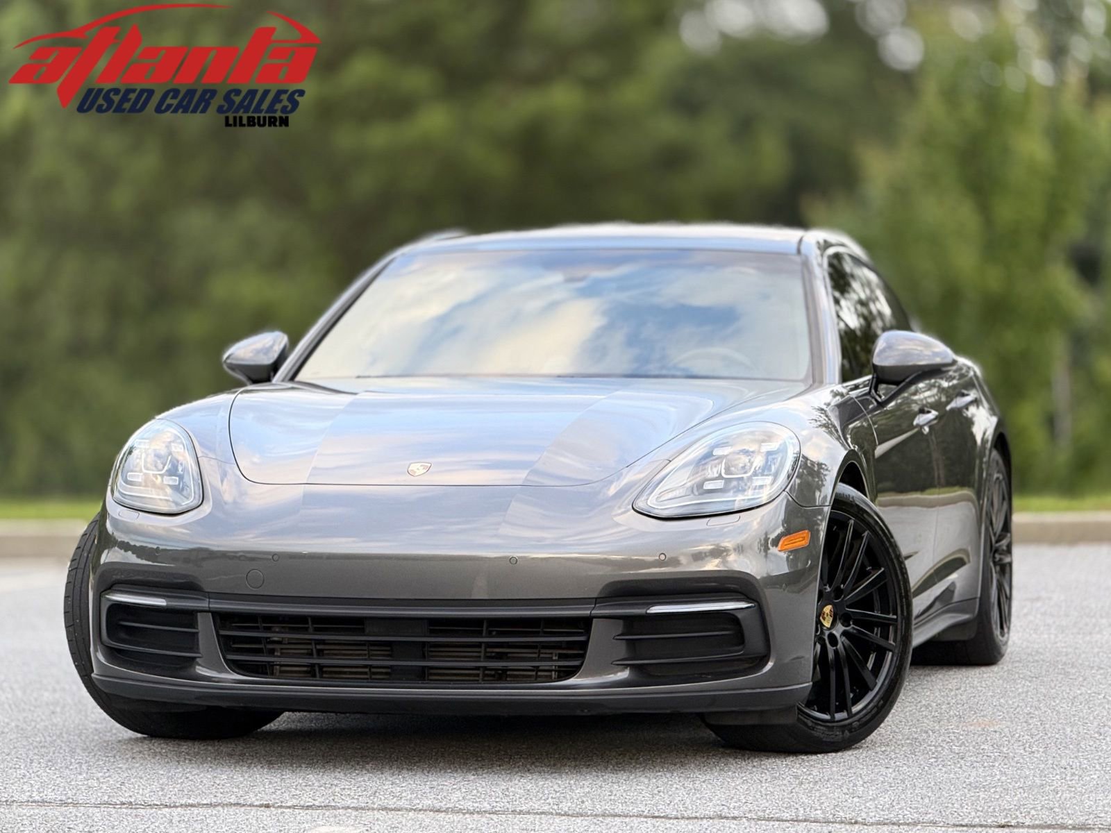 Used 2018 Porsche Panamera 4 AWD/4WD image 1