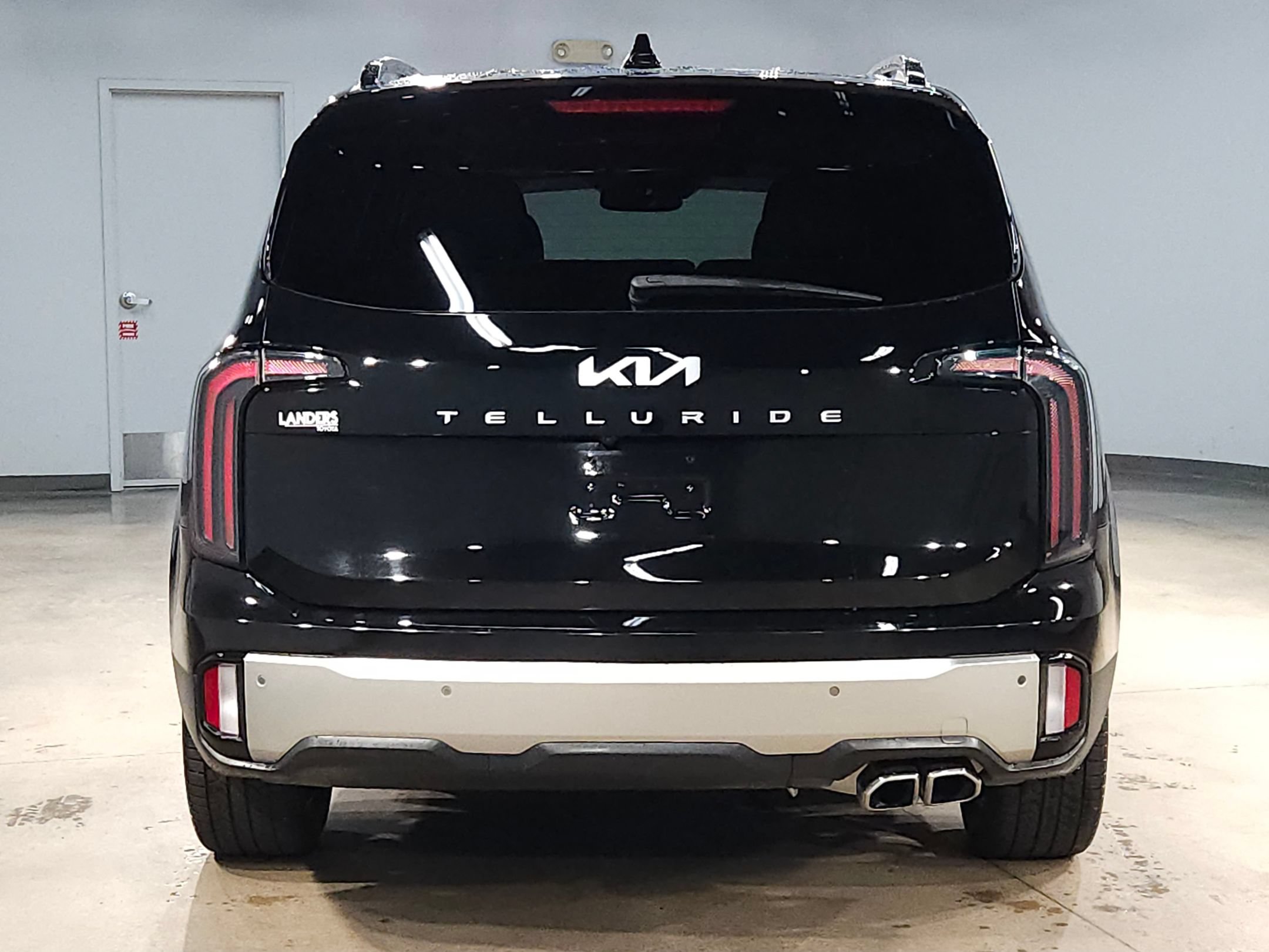 Used 2023 Kia Telluride SX X-Line AWD/4WD image 6