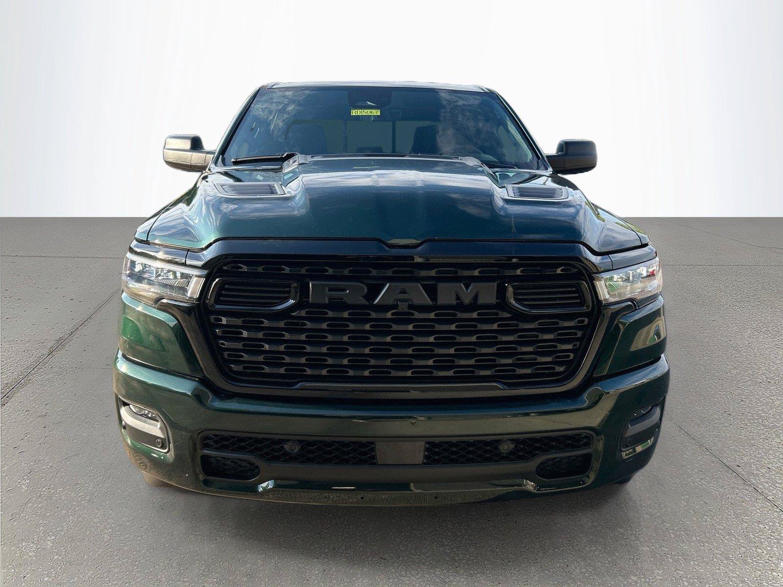 New 2026 RAM 1500 Express AWD/4WD image 9
