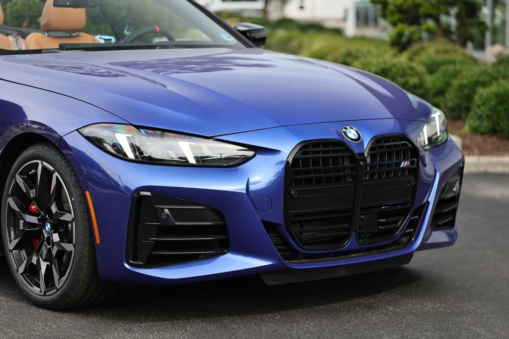New 2027 BMW M440i Convertible w/ Premium Package RWD image 2