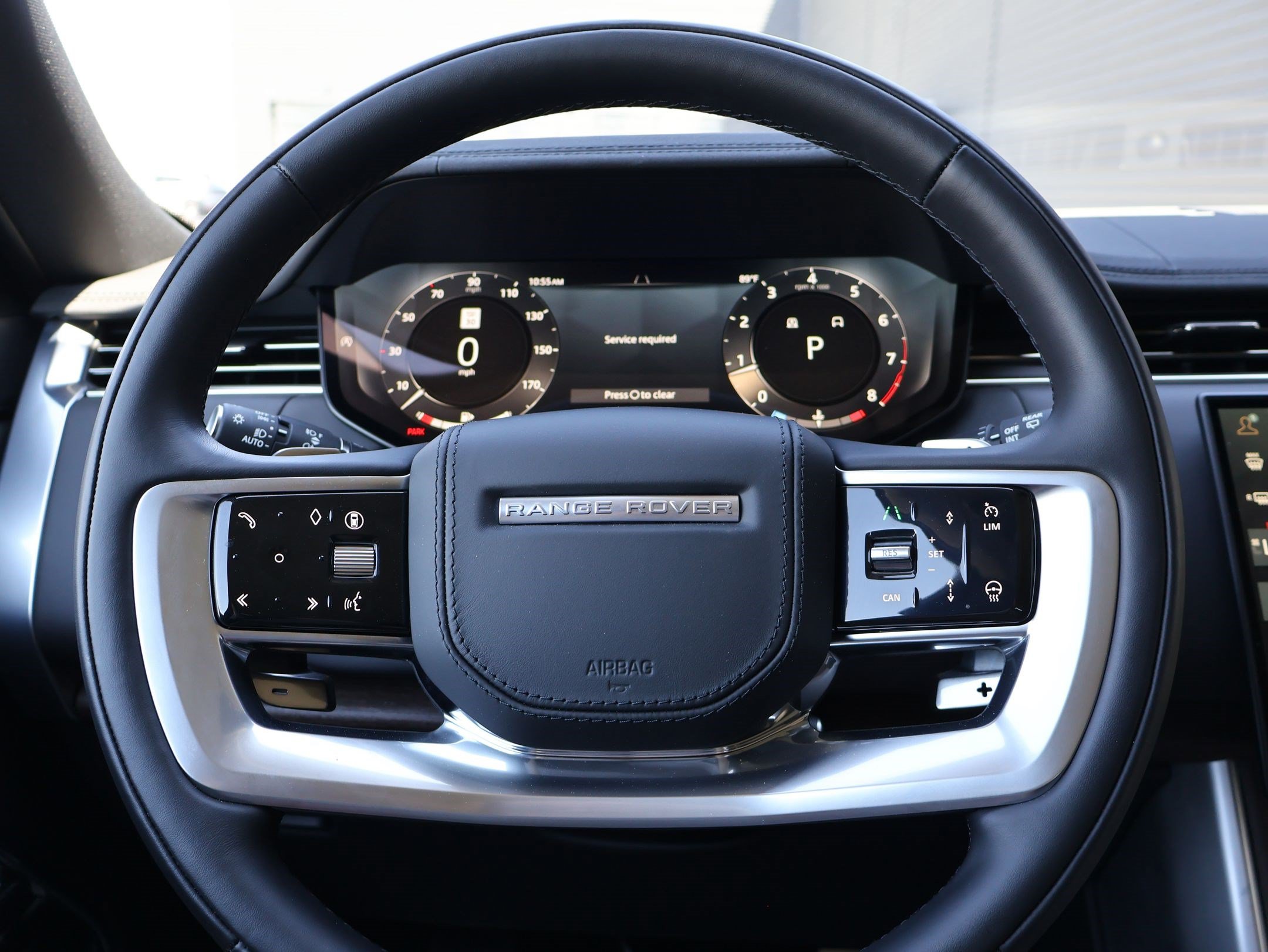 Used 2025 Land Rover Range Rover SE AWD/4WD image 19