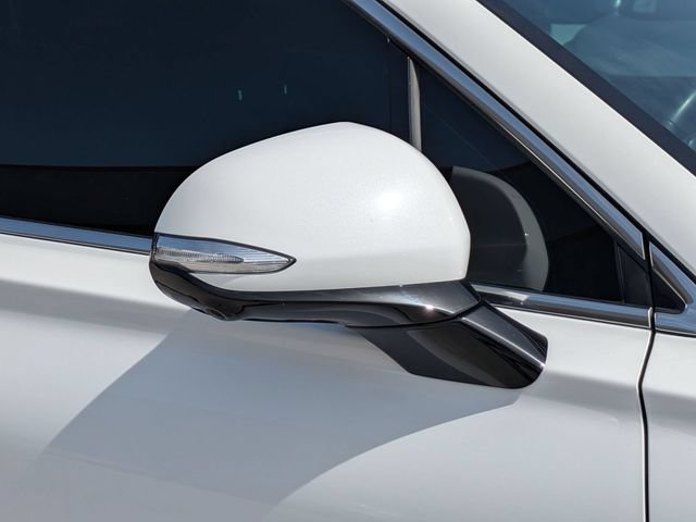 Used 2023 Hyundai Santa Fe SEL w/ Premium Package FWD image 12