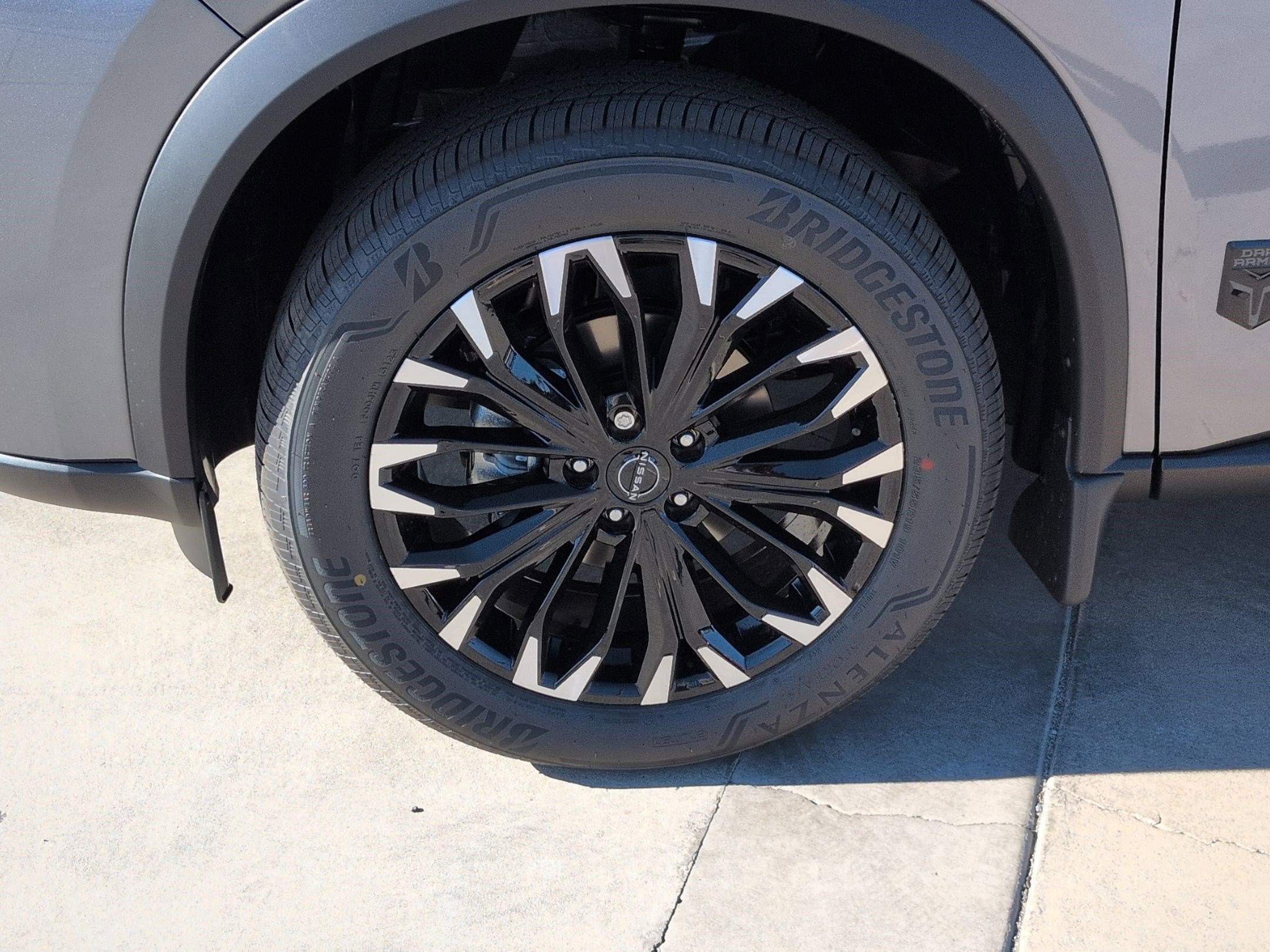 New 2026 Nissan Rogue SV FWD image 9