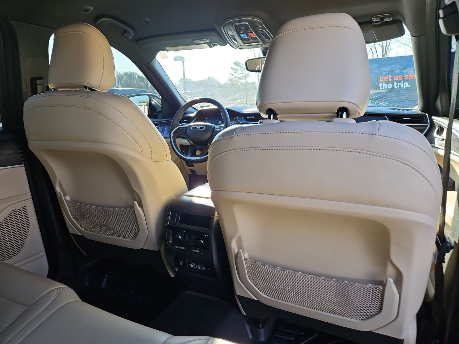 Used 2023 Jeep Grand Cherokee Limited RWD image 18