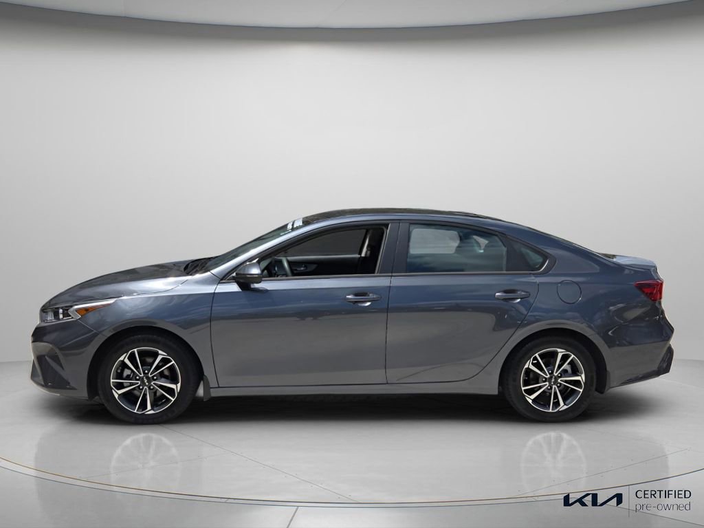 Certified 2023 Kia Forte LXS w/ LXS Technology Package FWD image 3