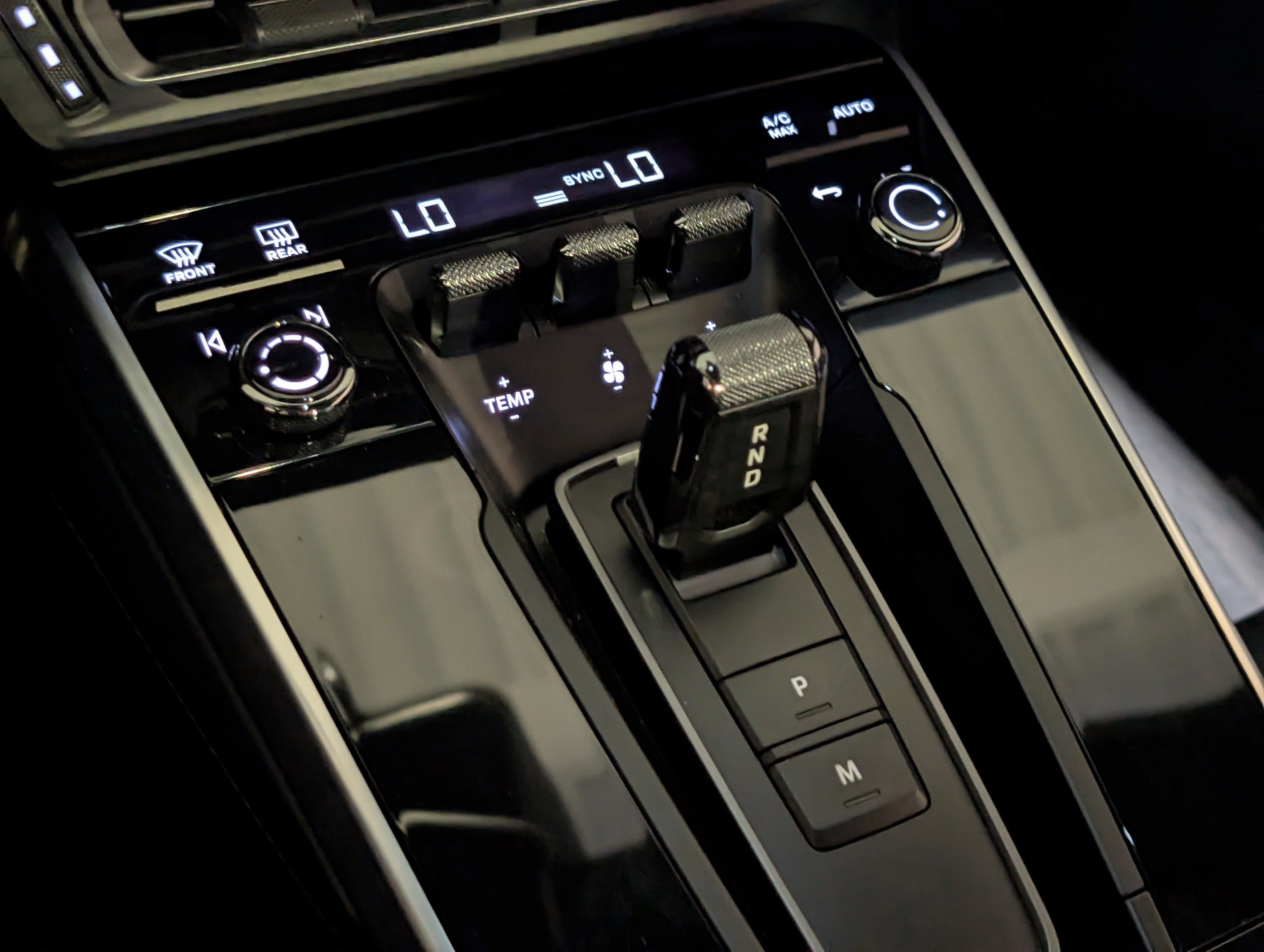 Certified 2024 Porsche 911 Turbo S AWD/4WD image 42