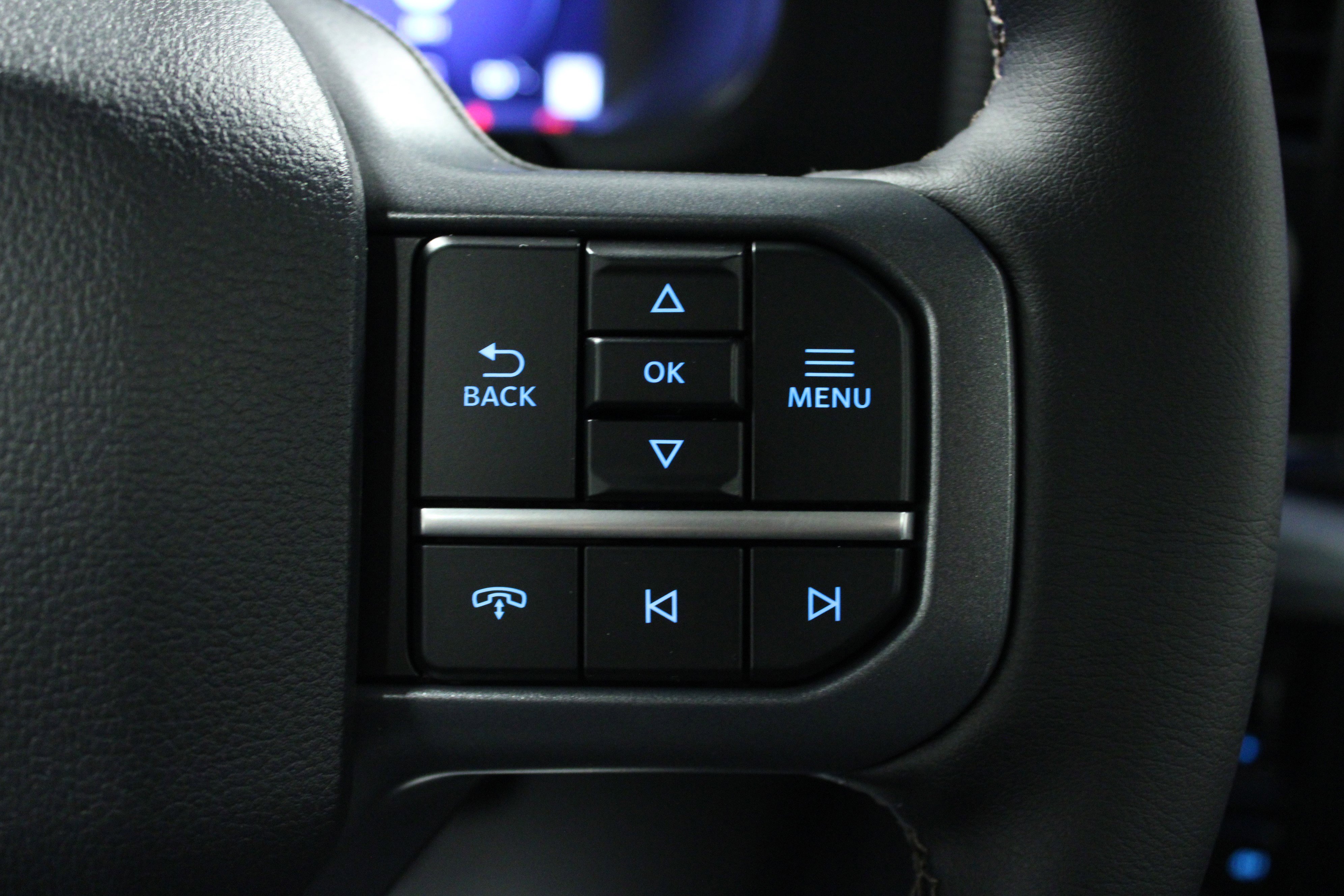 Used 2025 Ford F150 Lariat w/ Equipment Group 502A High image 23