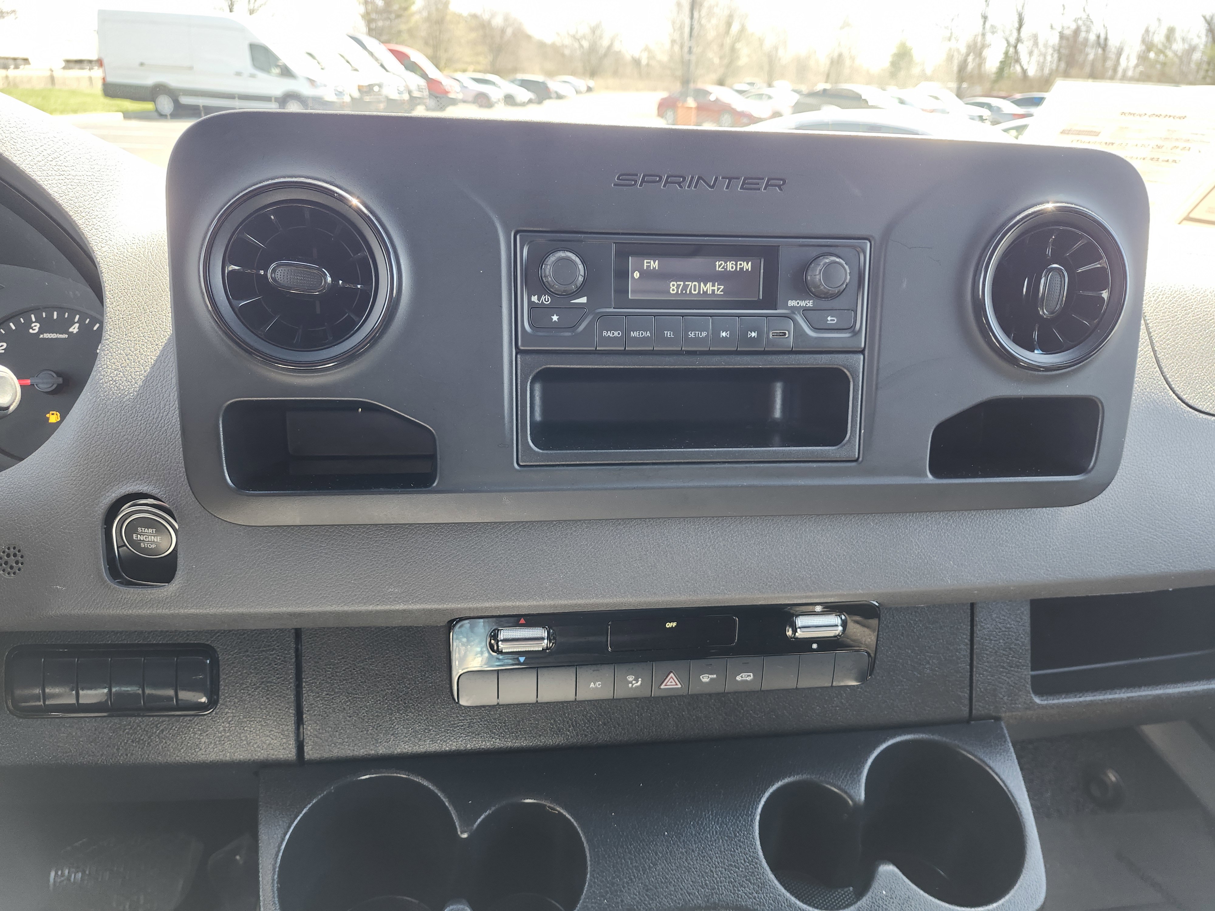 Used 2023 Mercedes-Benz Sprinter 2500 image 30