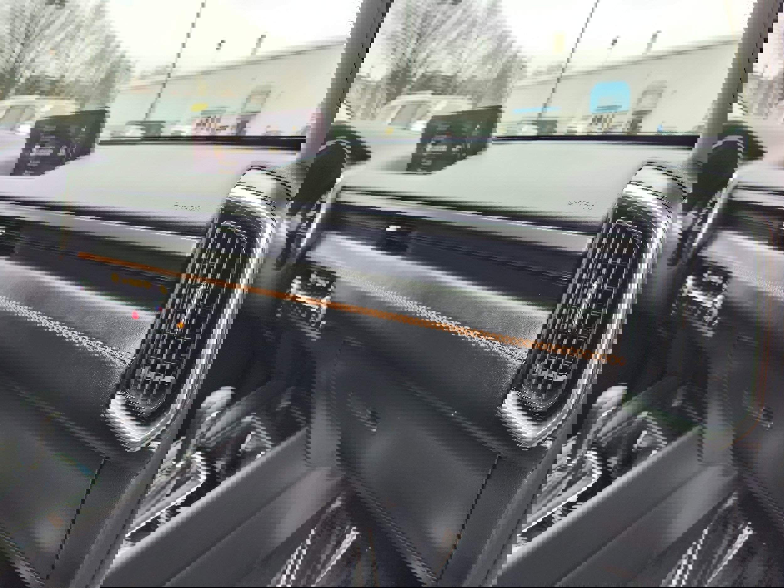 Used 2025 MAZDA CX-50 2.5 Turbo w/ Premium Plus Pkg image 18