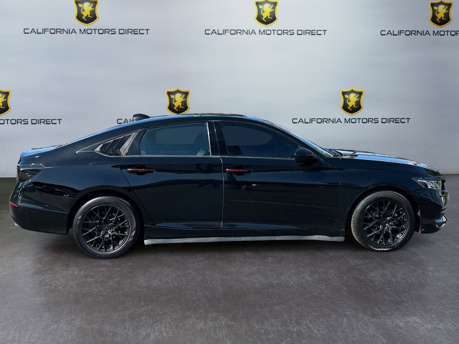 Used 2019 Honda Accord LX image 6