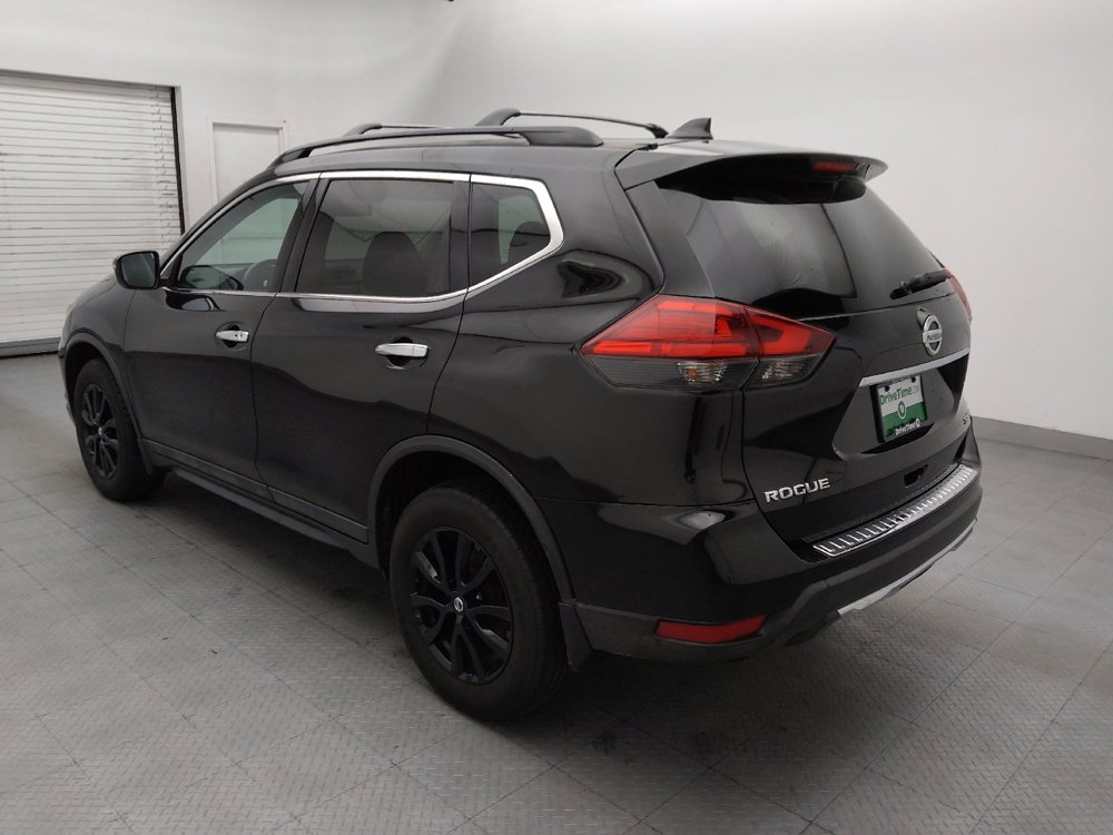 Used 2017 Nissan Rogue SV w/ Midnight Edition AWD/4WD image 5