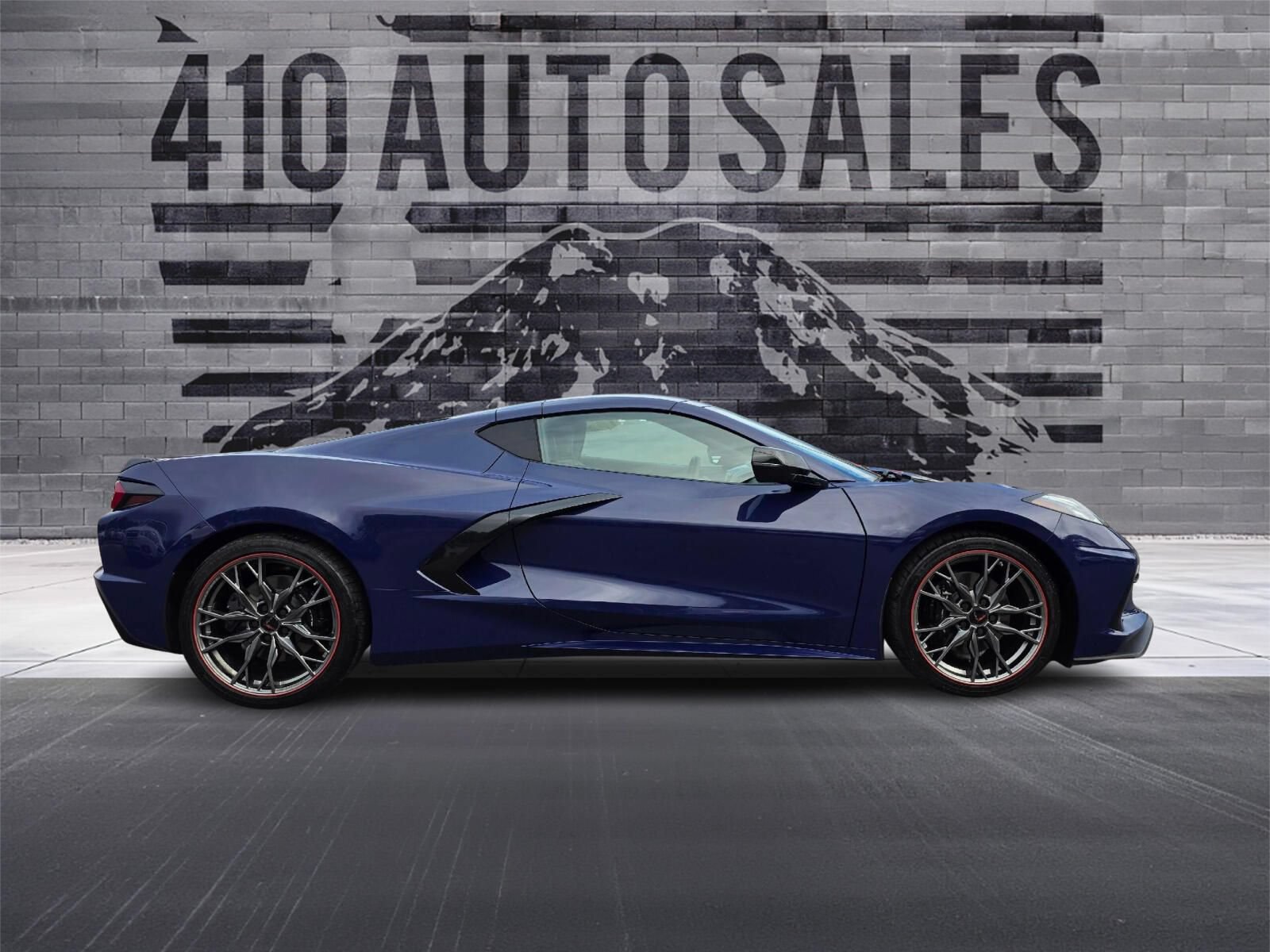 Used 2026 Chevrolet Corvette Stingray Coupe w/ Battery Protection Package RWD image 2