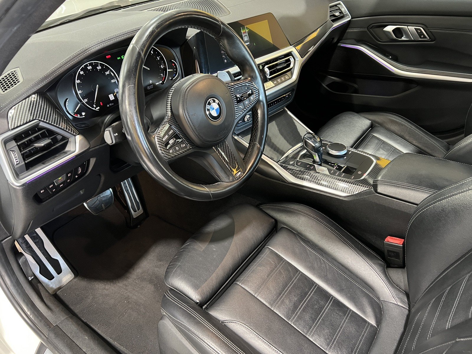Used 2020 BMW 330i Sedan w/ M Sport Package RWD image 14