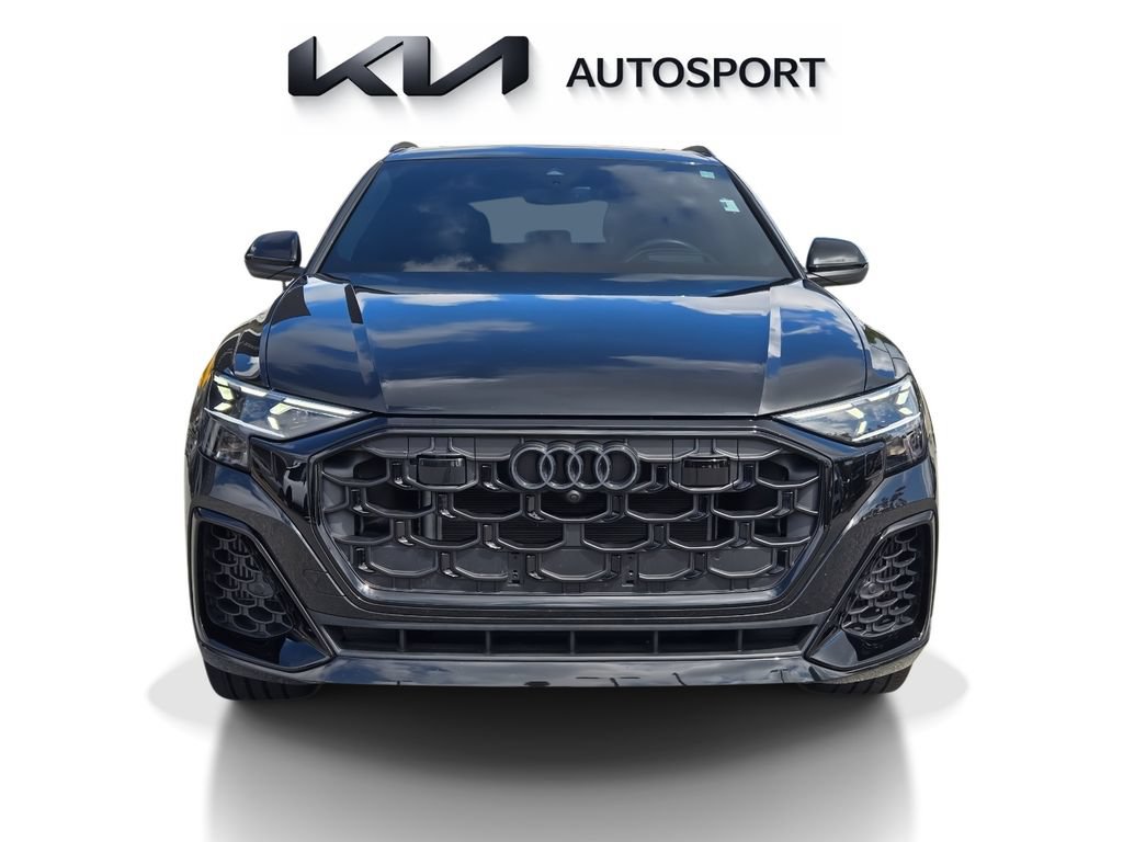 Used 2025 Audi Q8 Prestige AWD/4WD image 2