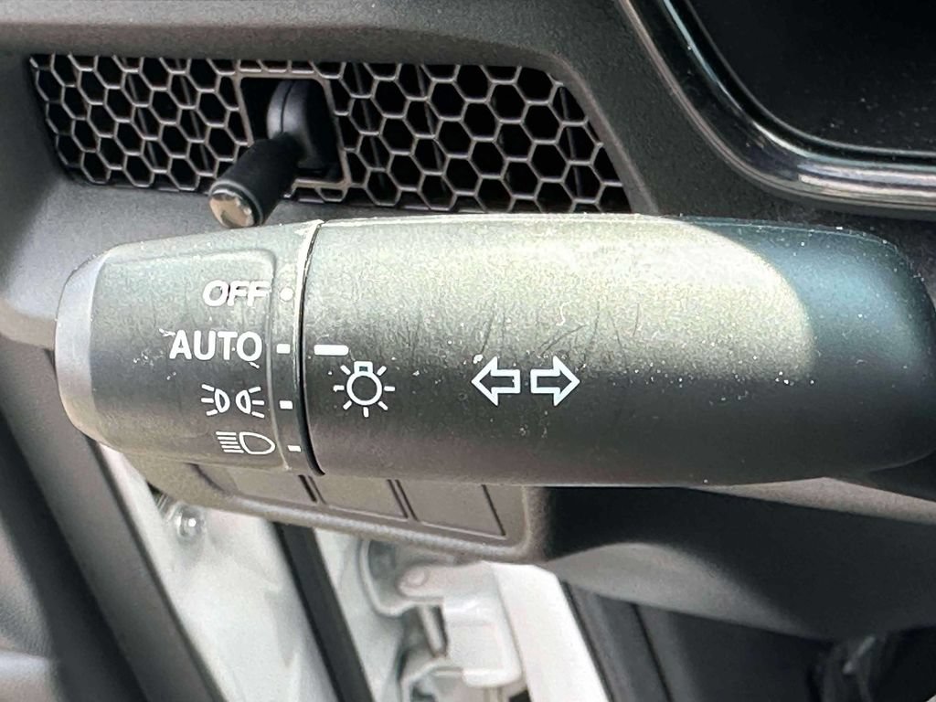 Certified 2025 Honda CR-V LX image 21