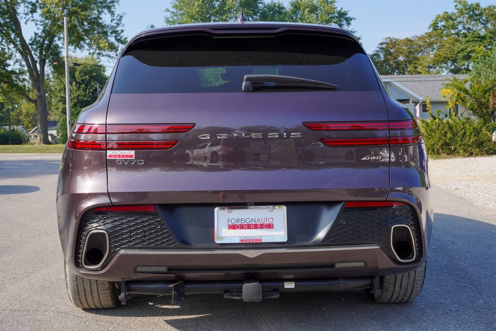 Used 2022 Genesis GV70 2.5T w/ Advanced Package AWD/4WD image 7