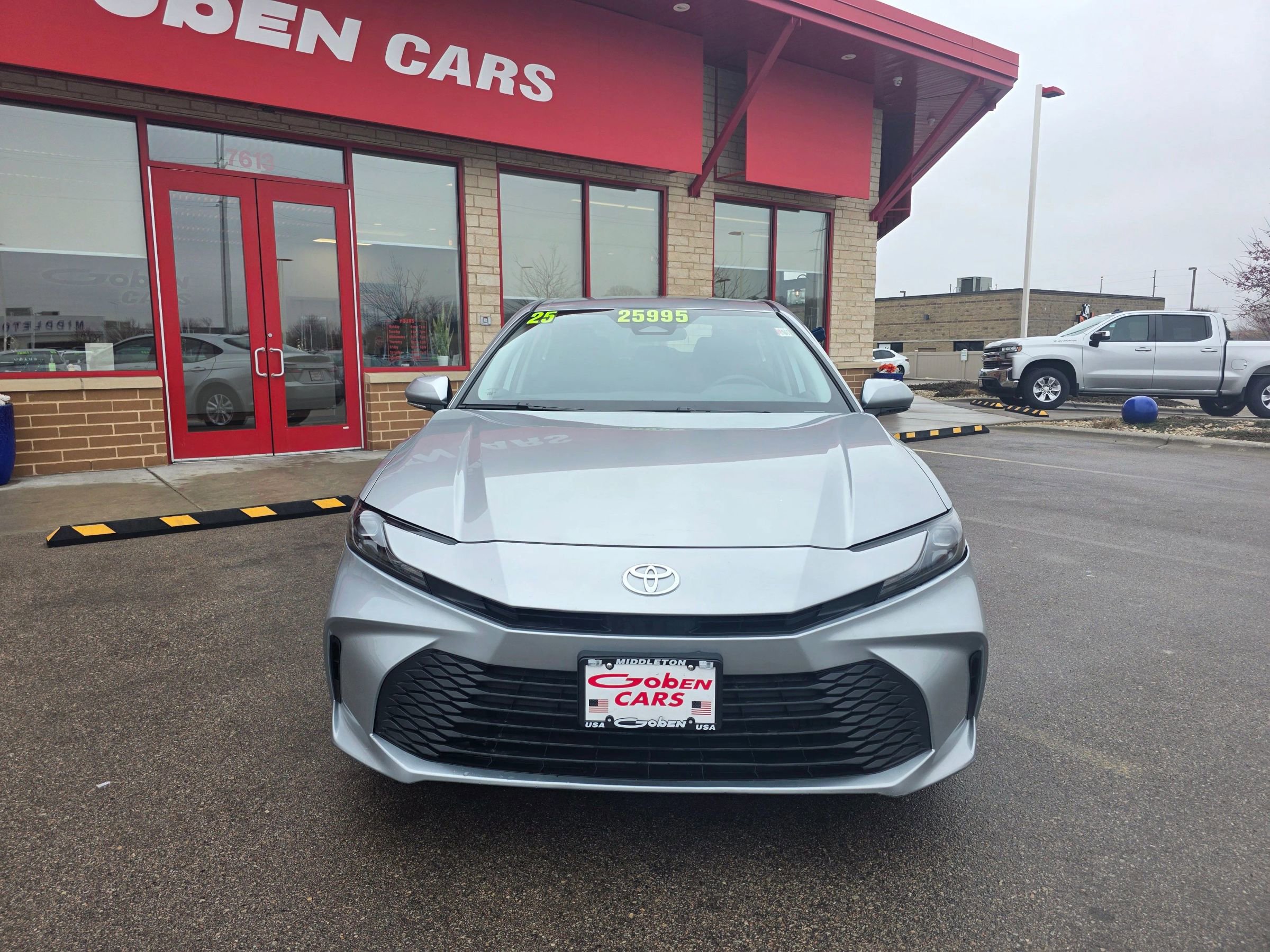 Used 2025 Toyota Camry LE FWD image 2