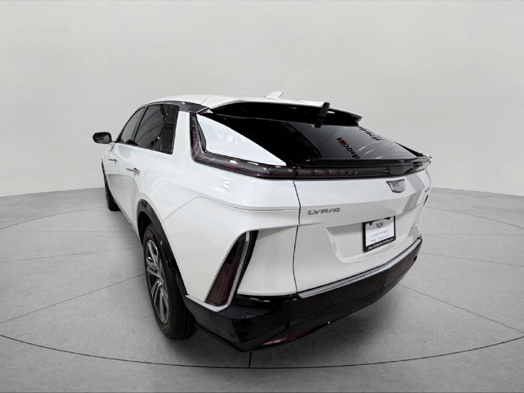 Certified 2024 Cadillac Lyriq Luxury w/ LPO, Floor Liner Package AWD/4WD image 3