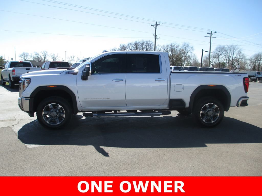 Used 2025 GMC Sierra 3500 SLT w/ SLT Premium Package image 13