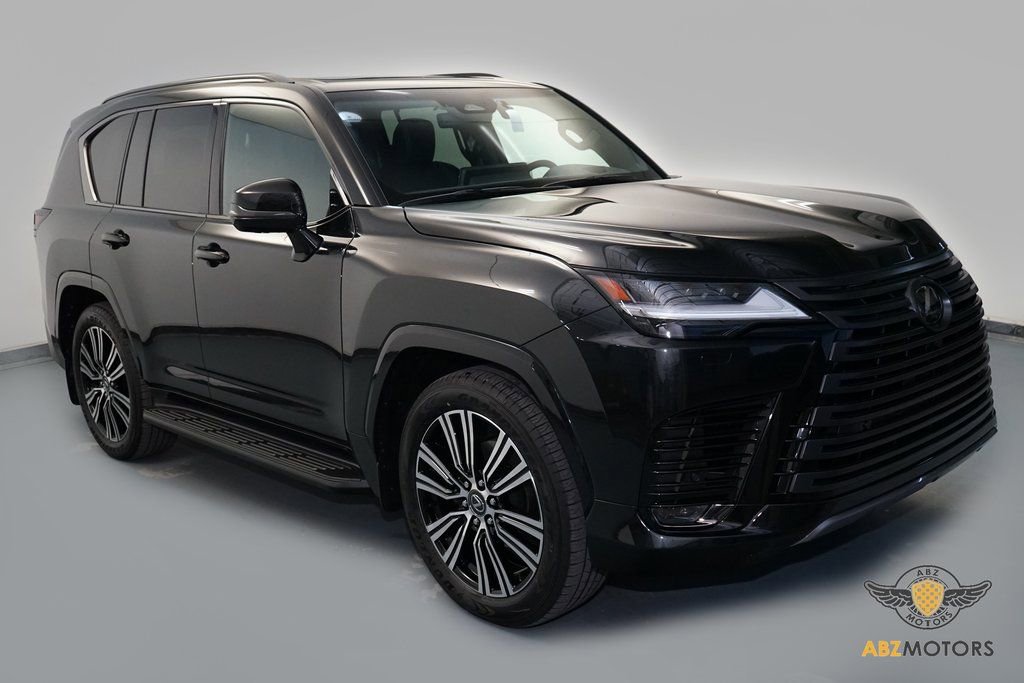 Used 2026 Lexus LX 600 4WD w/ Appearance Package image 2