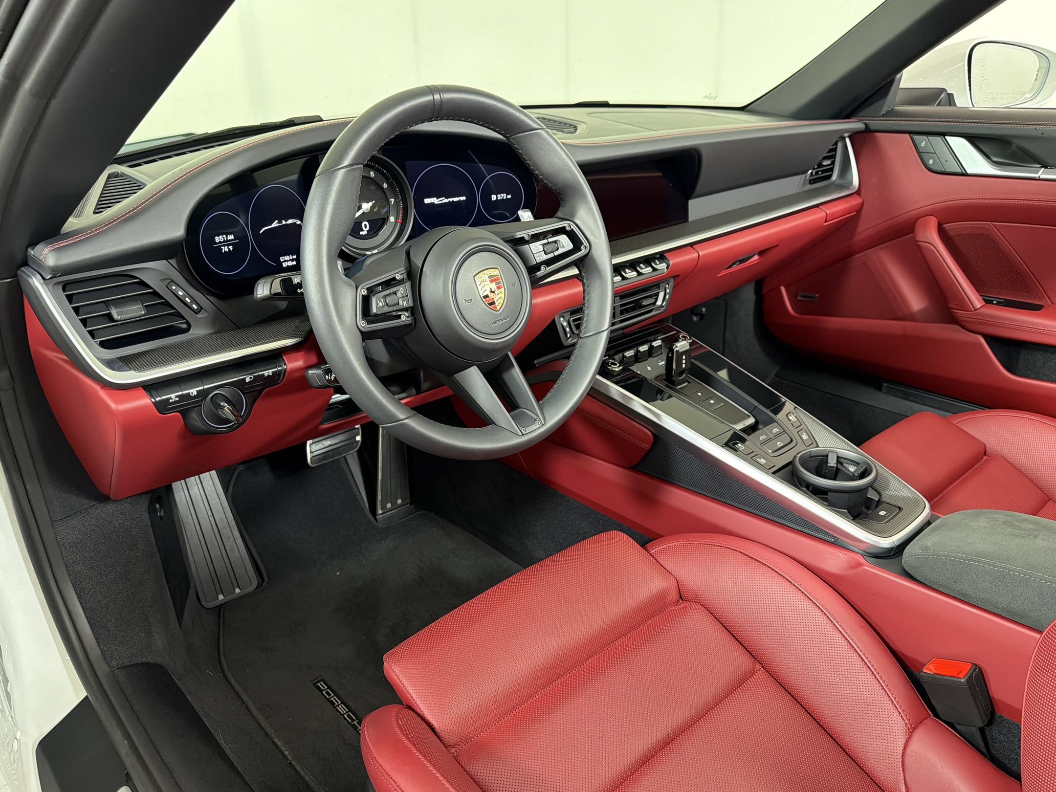 Certified 2024 Porsche 911 Carrera RWD image 4
