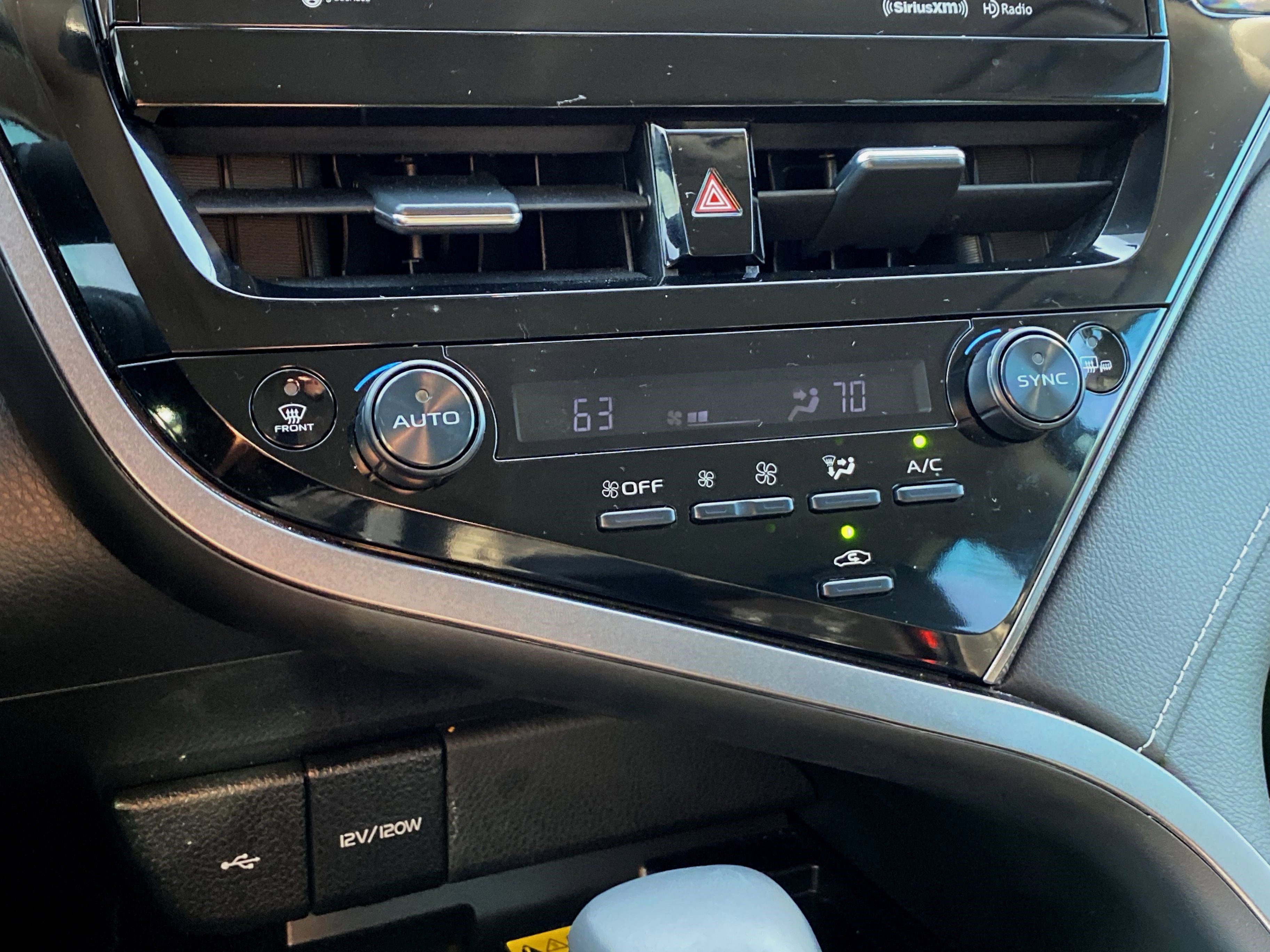 Used 2024 Toyota Camry XSE image 28