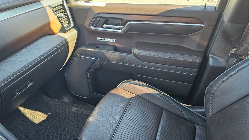 Used 2024 GMC Sierra 1500 Denali w/ Denali Reserve Package image 13