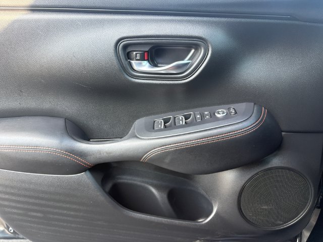 Used 2025 Honda HR-V Sport image 15