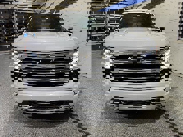 New 2026 Chevrolet Silverado 1500 High Country w/ High Country Premium Package image 3