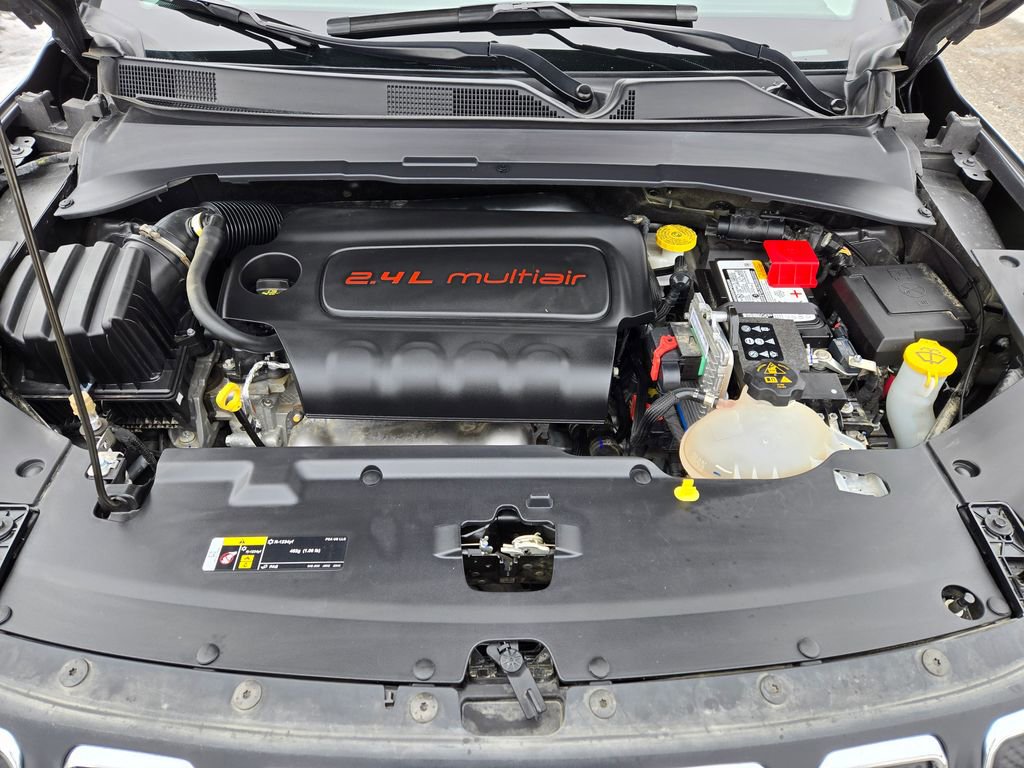 Used 2022 Jeep Compass Latitude image 29