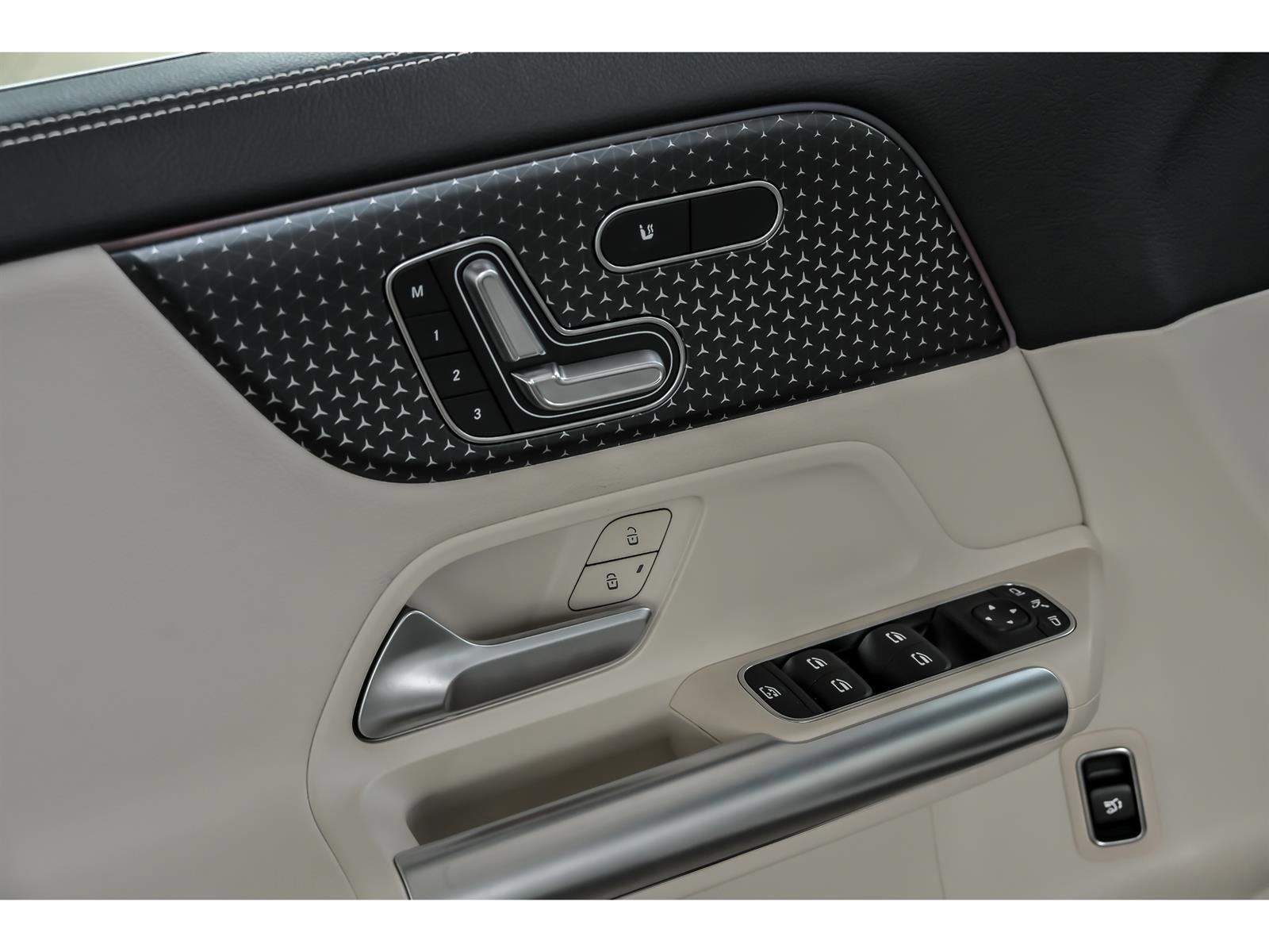 Certified 2026 Mercedes-Benz GLA 250 4MATIC image 9