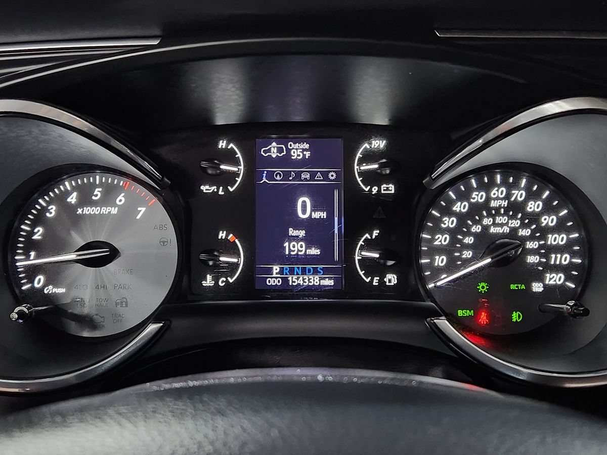 Used 2019 Toyota Sequoia Platinum RWD image 34