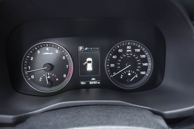 Used 2016 Hyundai Tucson Limited w/ Option Group 03 FWD image 13