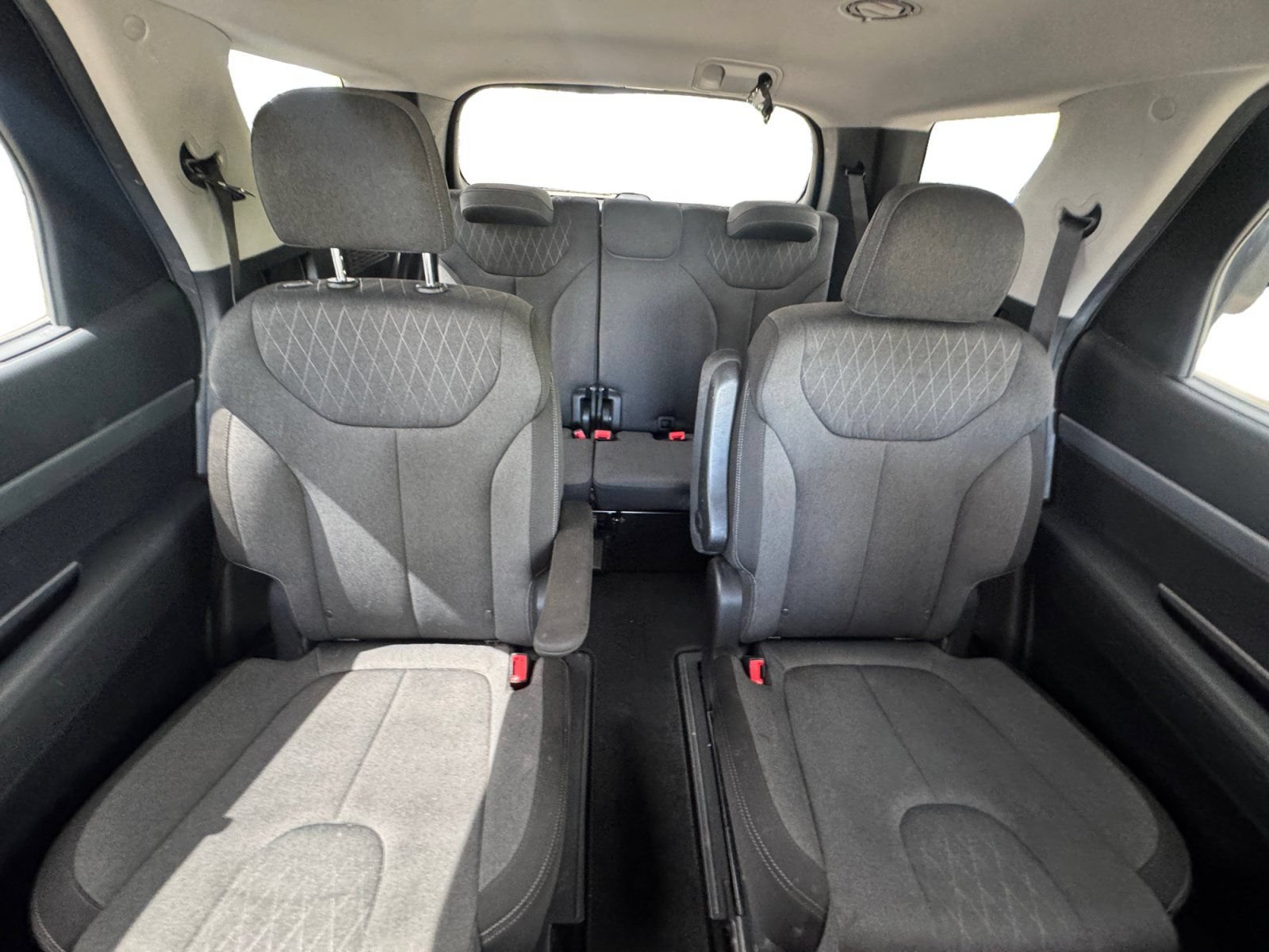 Used 2020 Hyundai Palisade SEL w/ Convenience Package FWD image 9