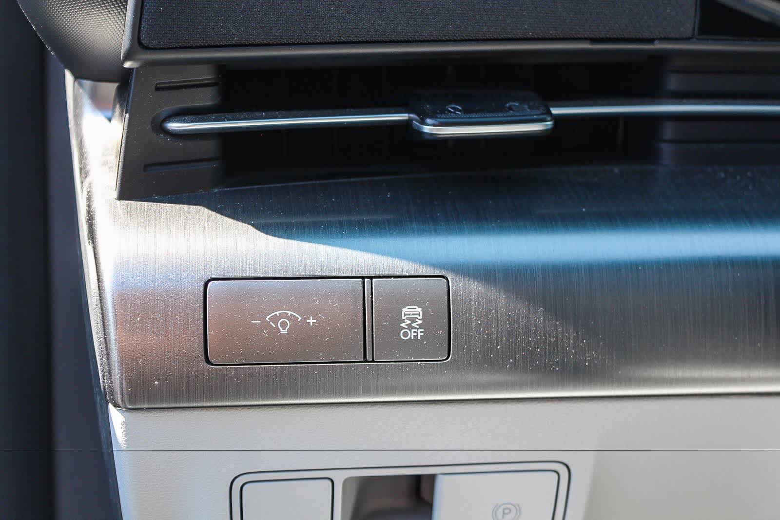 Certified 2024 Hyundai Kona SE FWD image 29