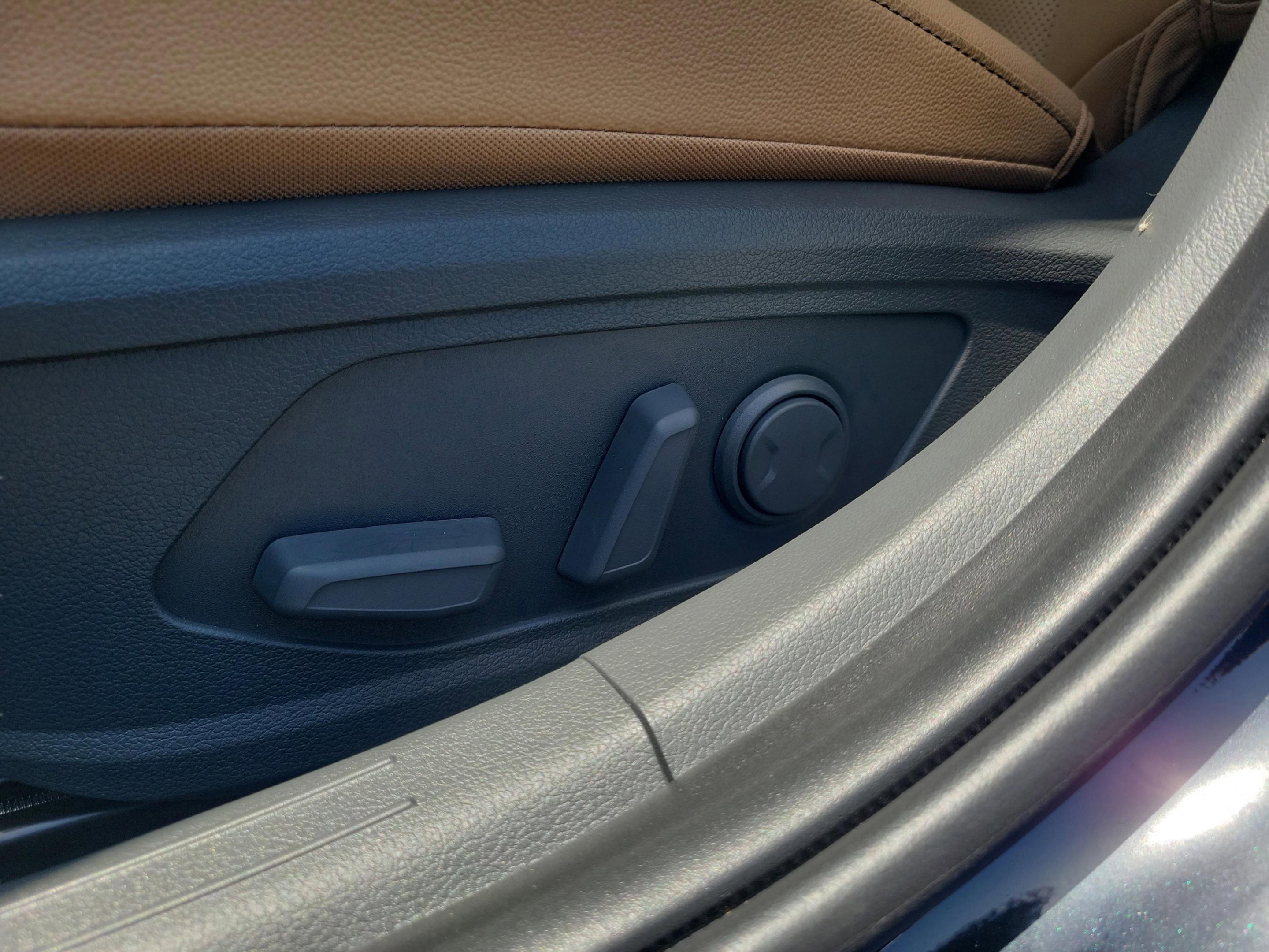 New 2025 Hyundai Sonata Limited image 21