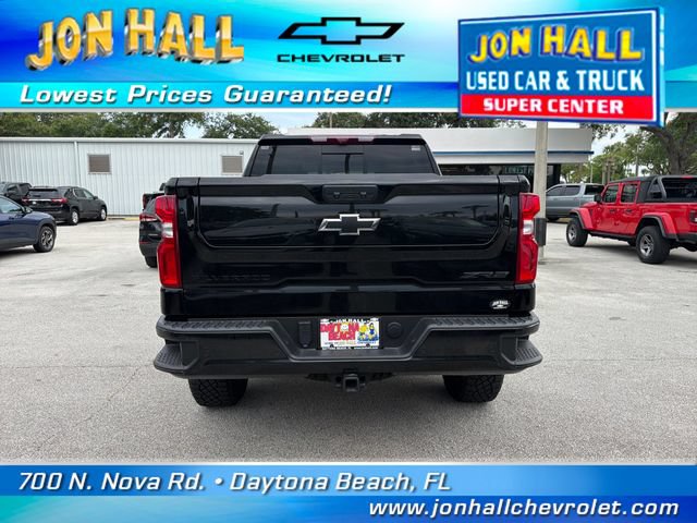 Used 2025 Chevrolet Silverado 1500 ZR2 w/ Technology Package AWD/4WD image 9