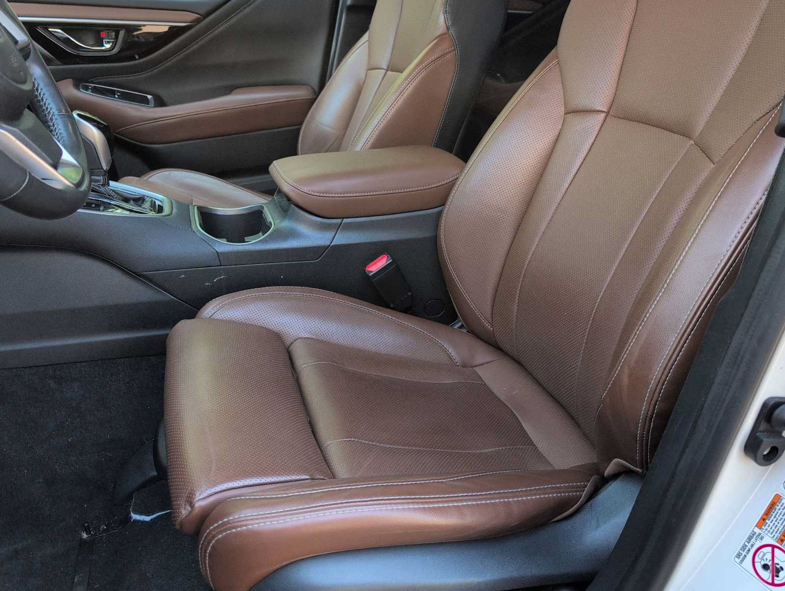 Used 2020 Subaru Outback Touring AWD/4WD image 16
