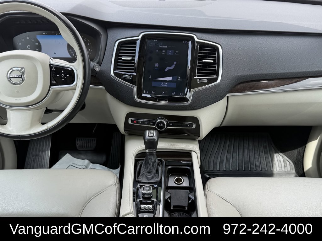 Used 2018 Volvo XC90 T5 Momentum w/ Convenience Package FWD image 13